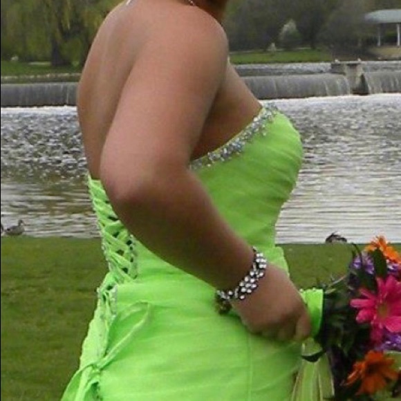 🔥GORGEOUS❤️PROM DRESS from “PEACHES” - Picture 3 of 8